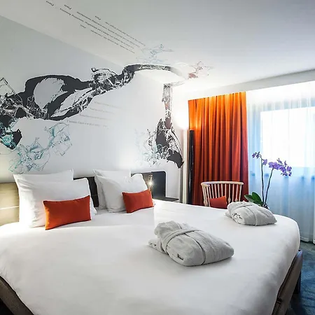 Hotel Novotel Les Halles 4*