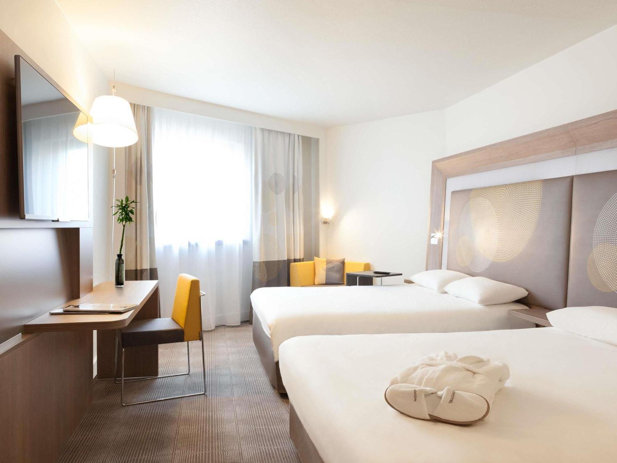 Hotel Novotel Les Halles 4*