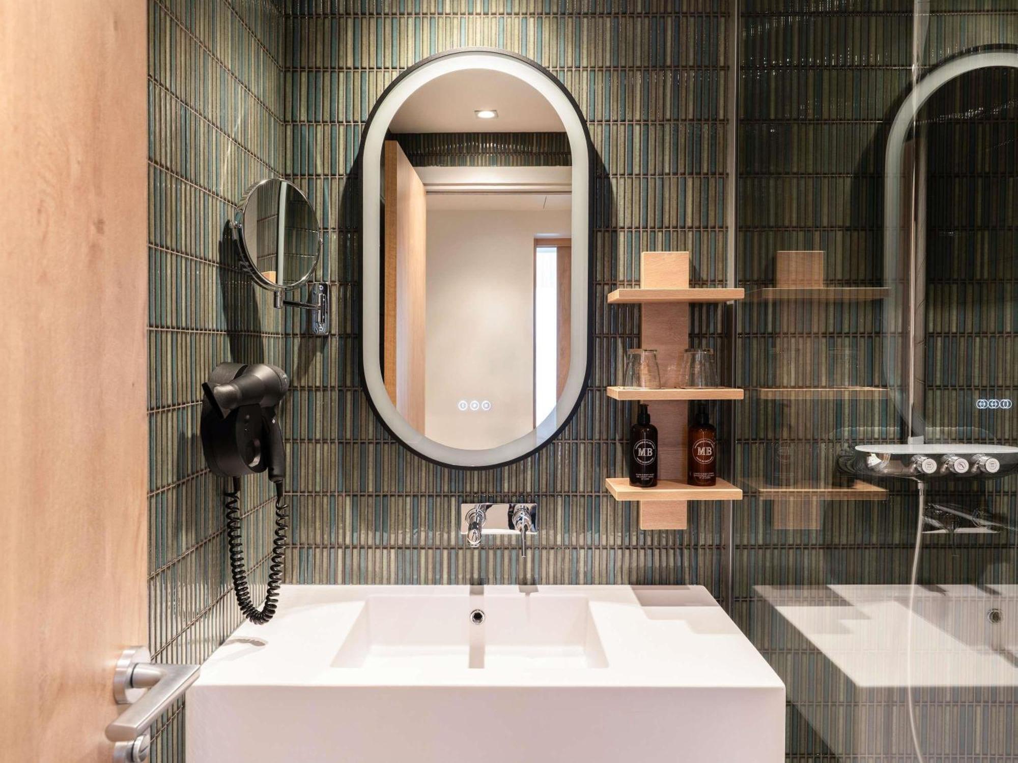 Novotel Les Halles Hotel 4*