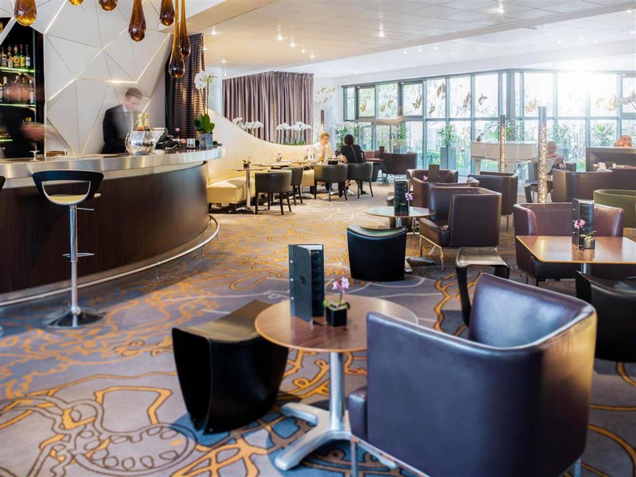 Novotel Les Halles Hotel 4*