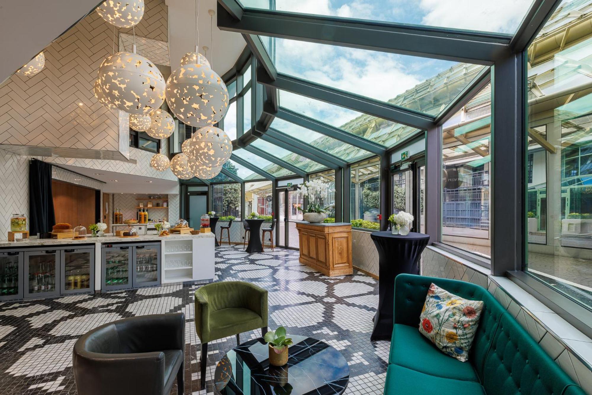 Novotel Les Halles Hotel 4*
