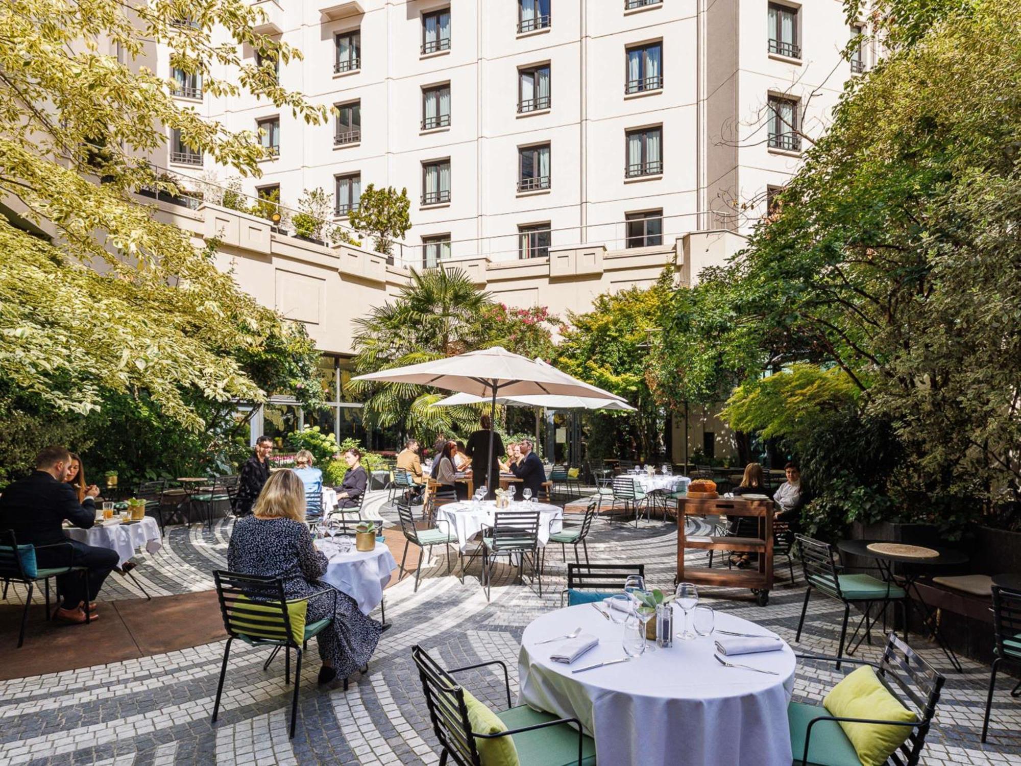 Novotel Les Halles 4*